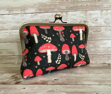 Load image into Gallery viewer, MUSHROOM Clutch Bag with Crossbody Chain, Amanita Muscaria Bag, Red Mushroom Fly Agaric Bag, Fairy Forest Wedding, Forage Cottagecore
