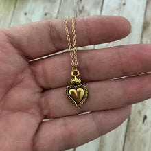 Load image into Gallery viewer, Dainty Minimalist Milagro Heart Necklace Small Gold Simple Delicate Layering Necklace
