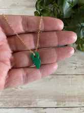 Load image into Gallery viewer, Green Tuareg Talhakimt Necklace Gold Vintage African Arrow Necklace Czech Glass Dainty Minimalist

